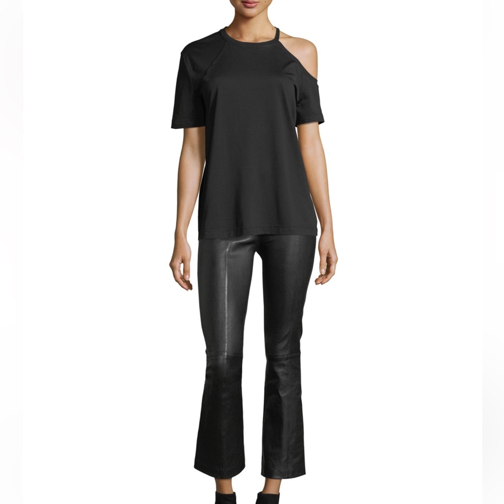 Helmut Lang deconstructed cold shoulder top. Size S. Black.